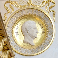 Médaillon au profil de Goethe, 2016. Détail d'un cliché d'Émilie Groleau