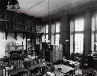 Salle de lecture du Warburg Institute of Art en 1937. Source History Today